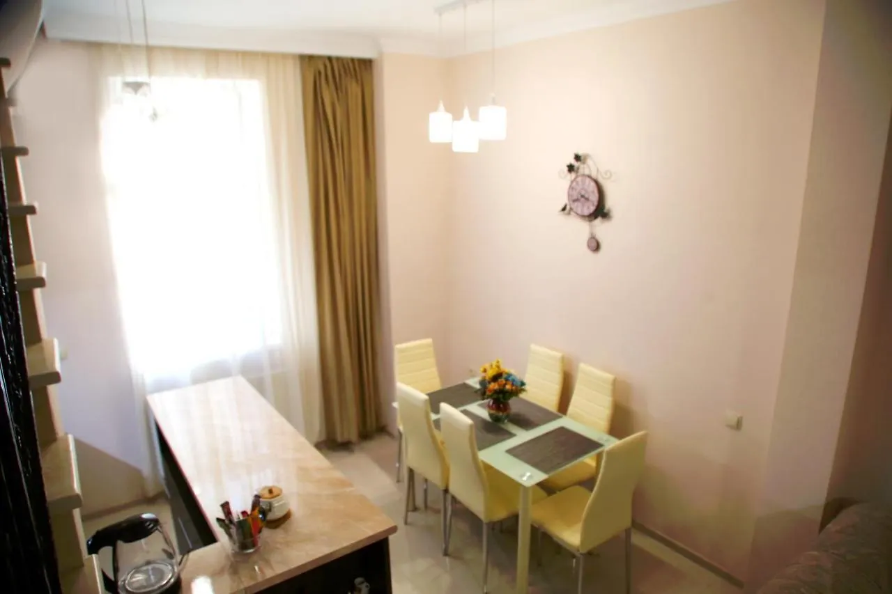 Family Apartments Тбилиси
