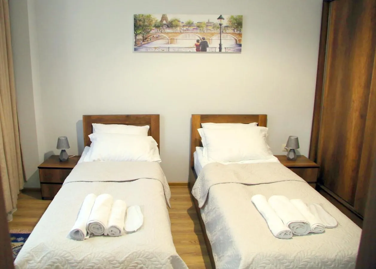 Family Apartments Тбилиси